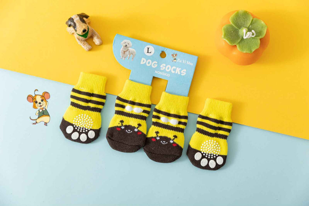 Foot art mouse Pet Socks Cartoon Anti Slip Yellow Little Bee L [recommended foot width is about 4.5] 6-11kg within
